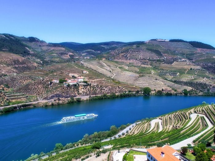 Shore excursions and activities on MS Gil Eanes